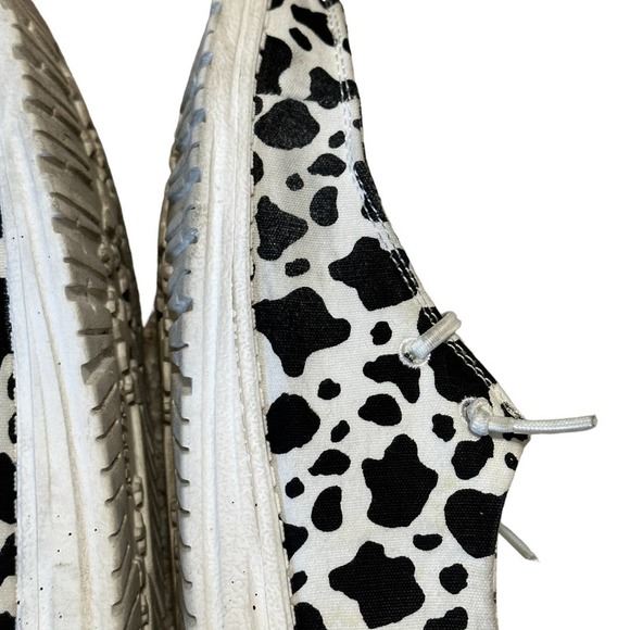 Rare Hey Dude Wendy in Cow Print Shoes - Picture 8 of 8